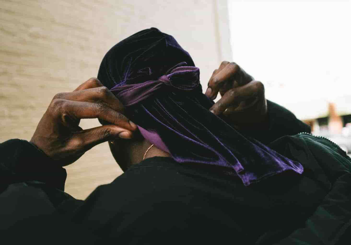 Do durags make your hair curly?