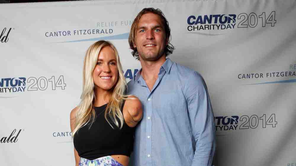Is Bethany Hamilton married? Lisa Andersen Surfer Girl Mentor
