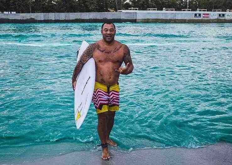 How did Sunny Garcia try to take his life?