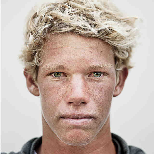 How much money does John John Florence make a year?