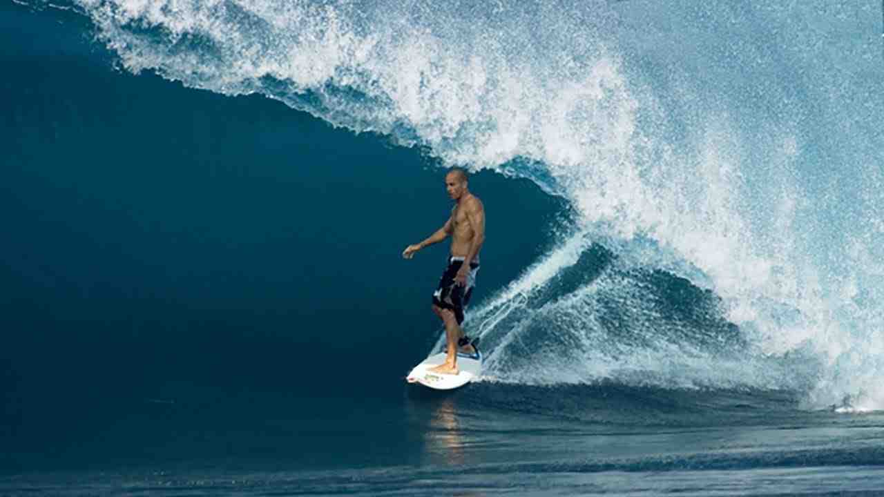 Why do surfers have blonde hair?
