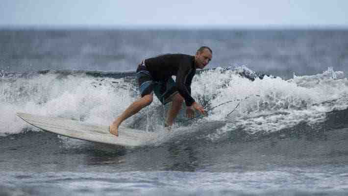 Can you get brain damage from surfing?