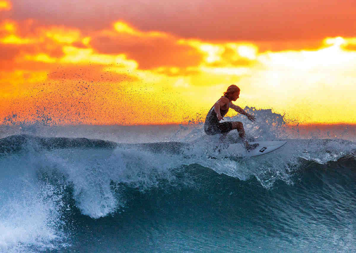 Is surfing good for anxiety?