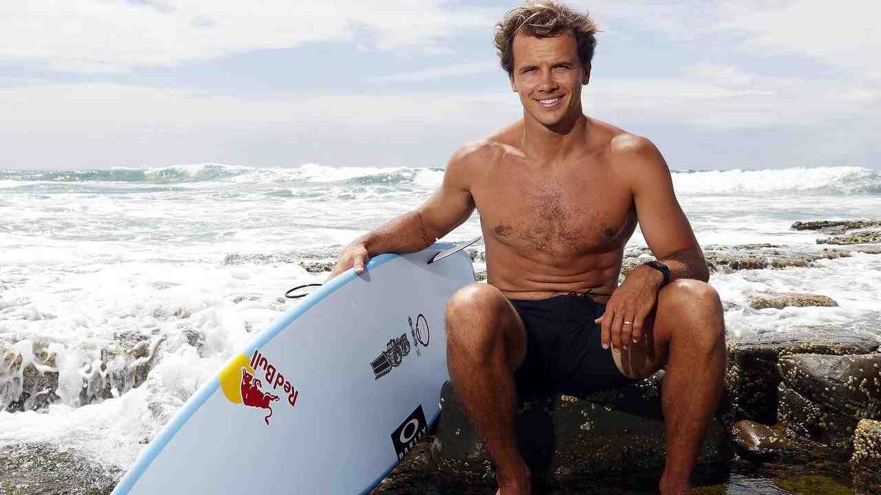 What country has the best surfers?