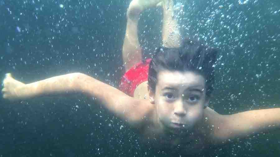 How do you take underwater pictures?