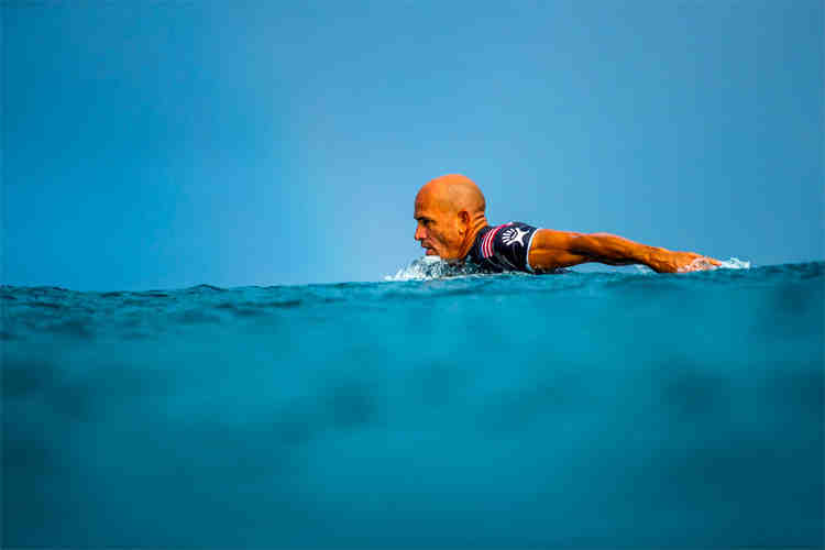 How does Kelly Slater stay fit?