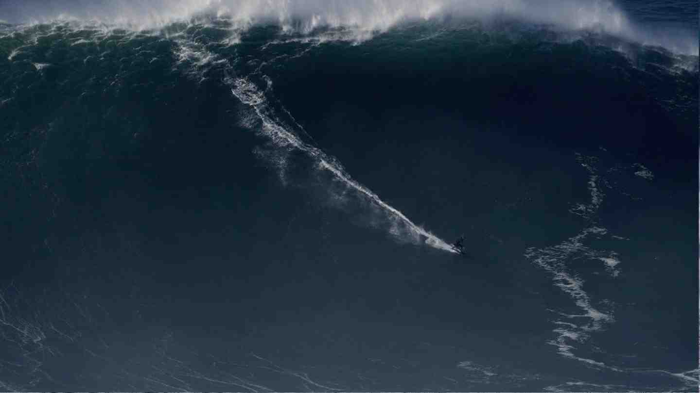 How tall is a mega tsunami?
