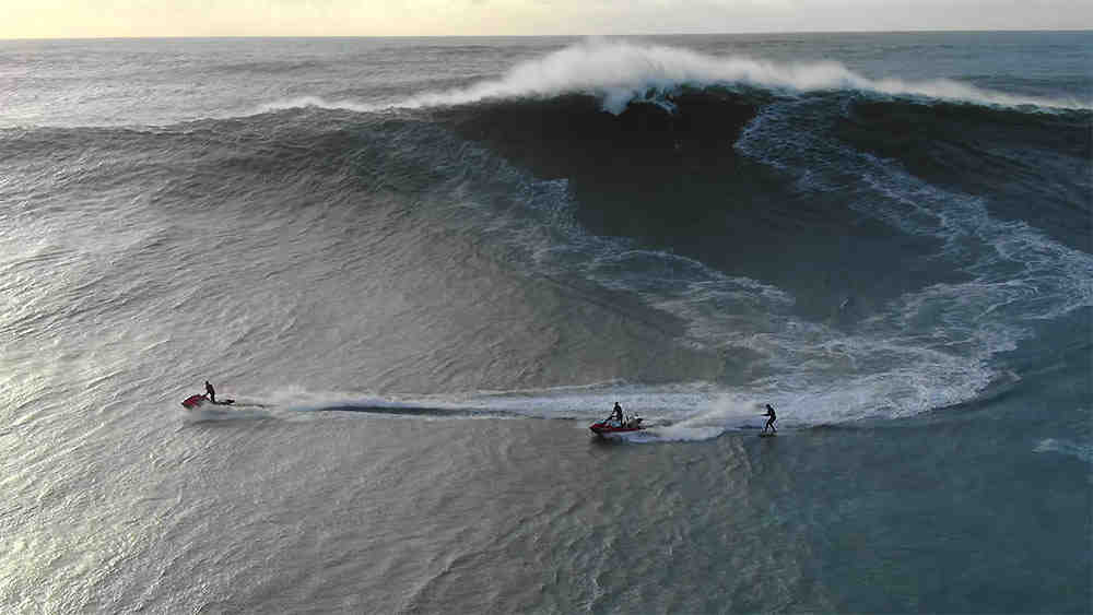 What is the best wave in the world?