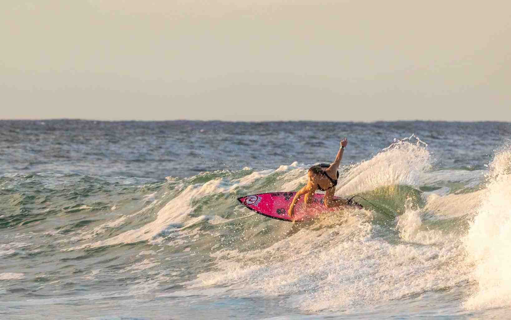 How many calories do you burn with an hour of surfing?