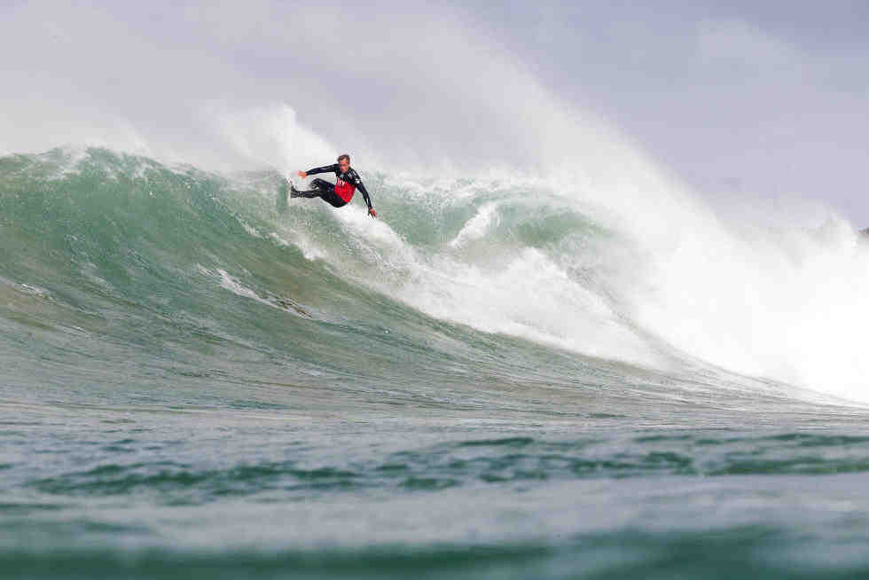 Is Kelly Slater the best athlete?