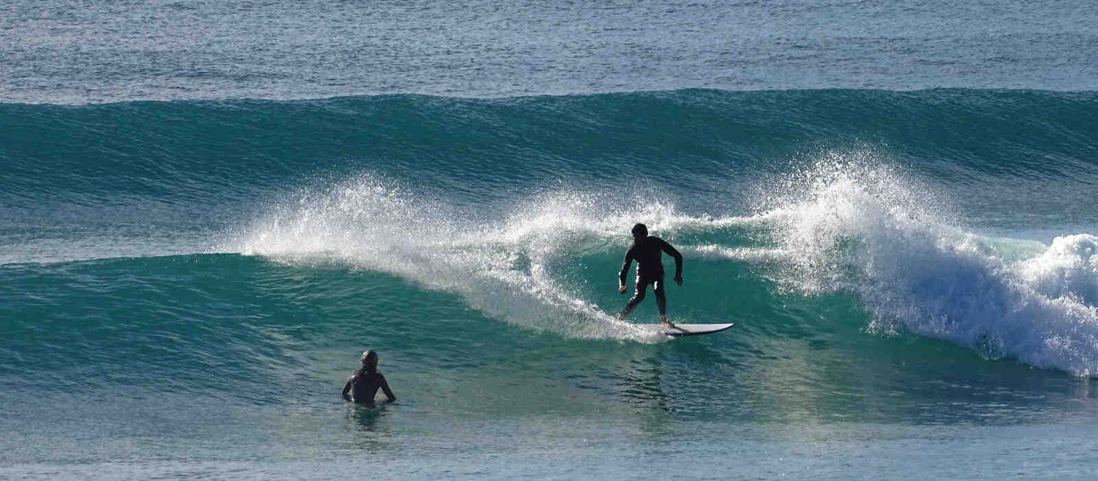 Is a 7 foot surfboard good for beginners?