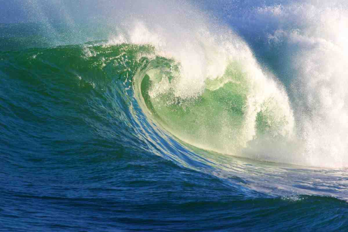 What is the biggest rogue wave in history?